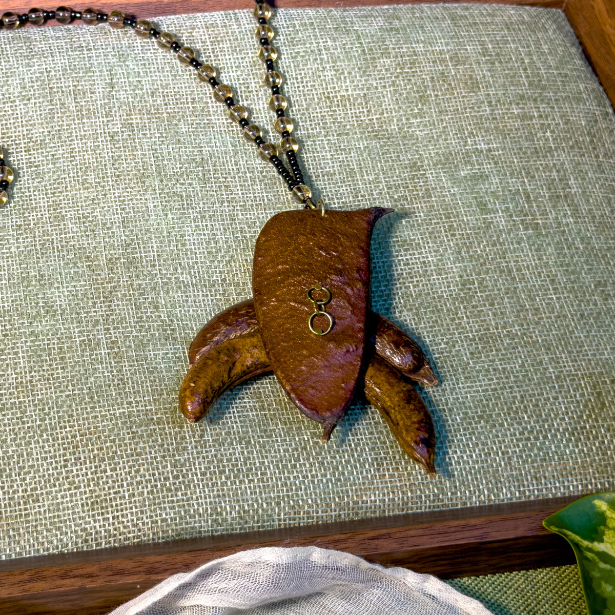 Handcrafted Botanical Necklace – Natural Sappanwood Pod & Chinese Honeylocust Fruit Pendant, Eastern Forest Energy Talisman, Spiritual Gift