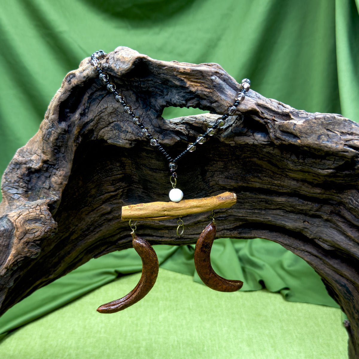 Handcrafted Botanical Necklace – Crescent Cinnamon Bark & Twin Honeylocust Pod Pendant, Aromatic Earth Energy Talisman, Zen Gift